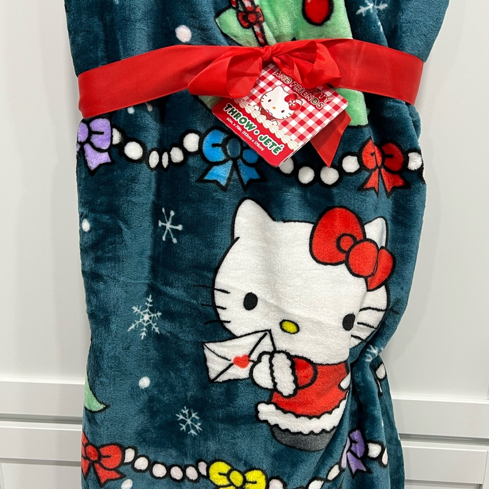 Hello kitty Christmas plush throw tree snowflakes